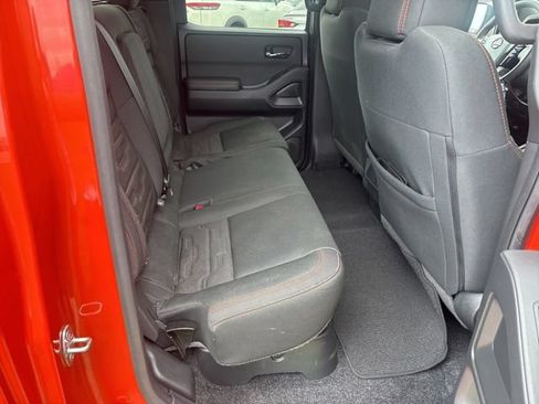 Used 2025 Nissan Frontier PRO-4X AWD/4WD image 21