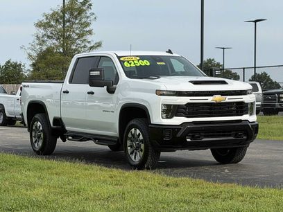 Used 2025 Chevrolet Silverado 2500 Custom w/ Custom Value Package