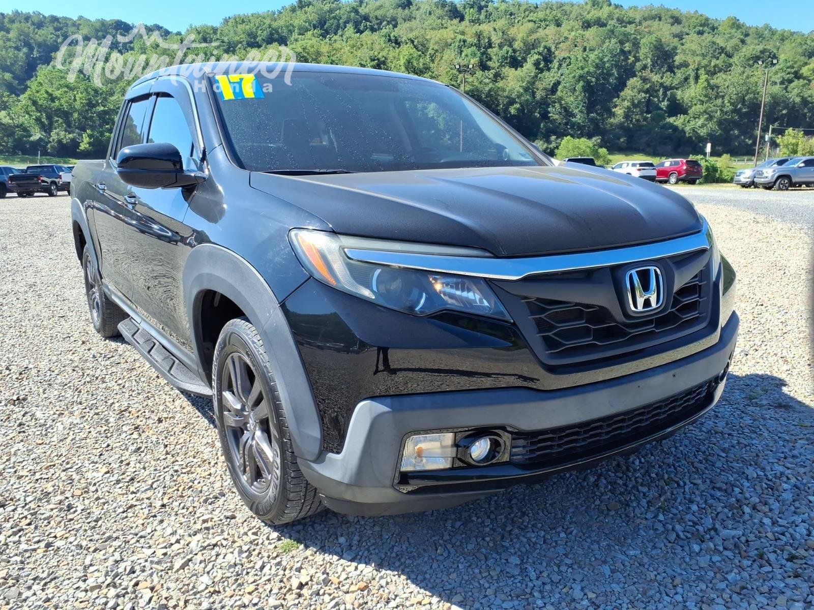 Used 2017 Honda Ridgeline Sport image 2