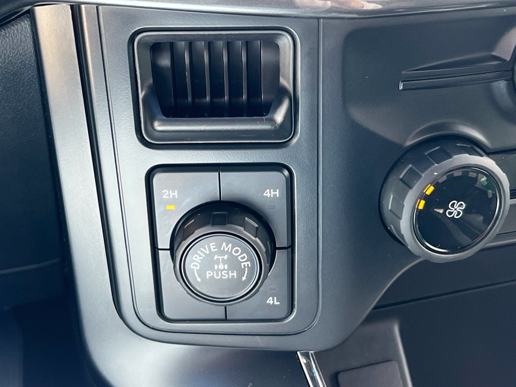 Used 2024 Ford F150 STX AWD/4WD image 32