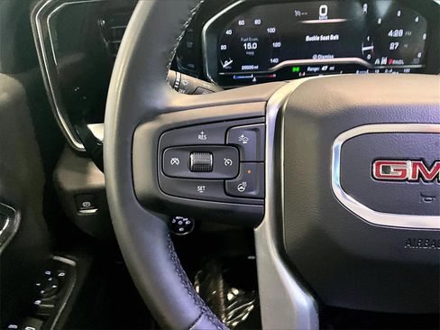 Used 2024 GMC Sierra 1500 Elevation image 23