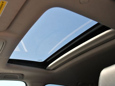 Used 2024 Honda CR-V EX-L image 36