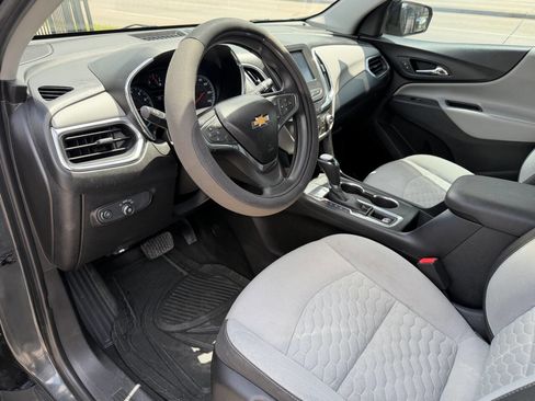 Used 2018 Chevrolet Equinox LS image 10