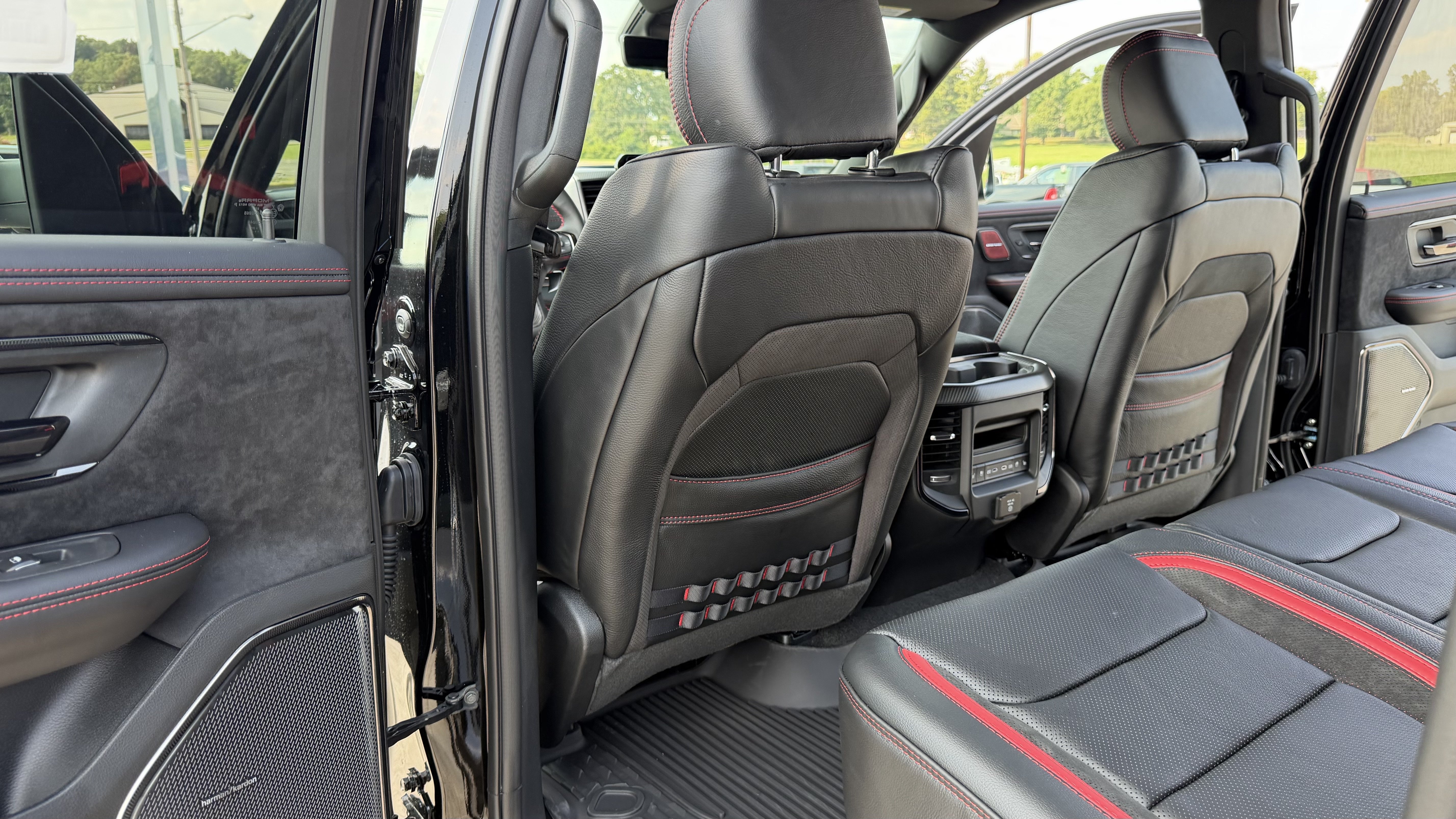 New 2026 RAM 1500 RHO w/ RHO Level 1 Equipment Group AWD/4WD image 39
