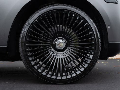 Used 2020 Rolls-Royce Cullinan AWD/4WD image 9