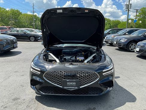 Used 2025 Genesis G70 2.5T image 14