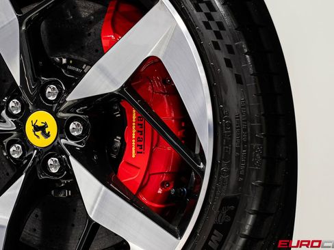 Used 2025 Ferrari 12Cilindri RWD image 23