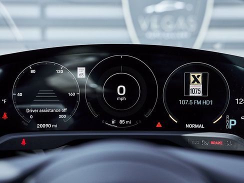 Used 2020 Porsche Taycan Turbo S image 62