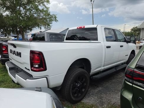 Used 2026 RAM 2500 Big Horn AWD/4WD image 3