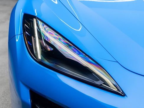 Used 2025 Chevrolet Corvette Z06 RWD image 6