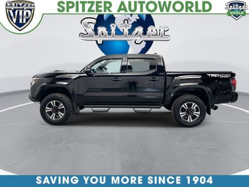 Used 2016 Toyota Tacoma TRD Sport w/ Premium & Technology Package AWD/4WD image 8
