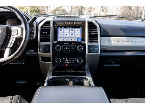 Used 2018 Ford F250 Lariat w/ Lariat Ultimate Package image 15