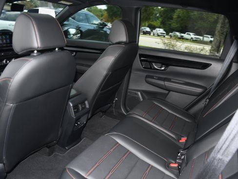 Used 2025 Honda CR-V Sport Touring image 17