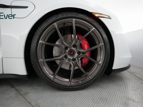 Used 2021 Porsche Taycan 4S image 20