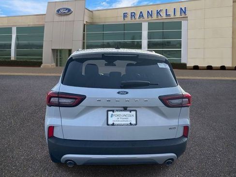 New 2026 Ford Escape SE FWD image 6