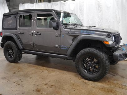 Used 2024 Jeep Wrangler Unlimited