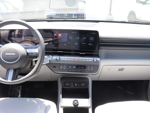 Used 2026 Hyundai Kona SEL Premium FWD image 14