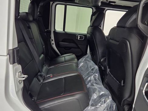 New 2026 Jeep Gladiator Rubicon AWD/4WD image 13