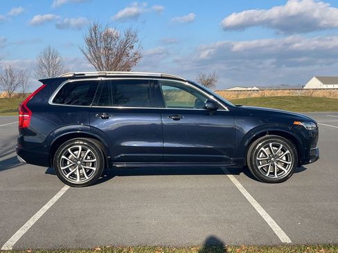 Used 2019 Volvo XC90 T6 Momentum w/ Advanced Package image 8