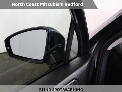 Used 2020 Volkswagen Tiguan S FWD image 3