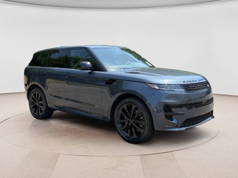New 2026 Land Rover Range Rover Sport Dynamic SE AWD/4WD image 7