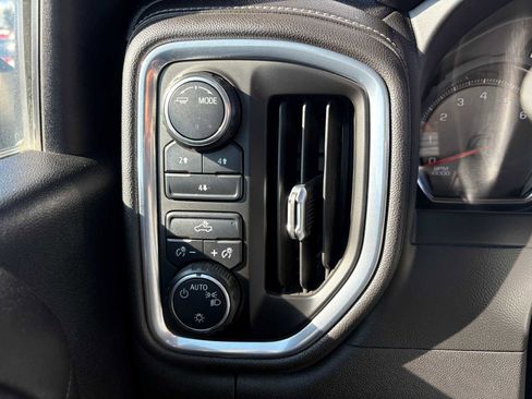 Used 2020 Chevrolet Silverado 3500 LT AWD/4WD image 18