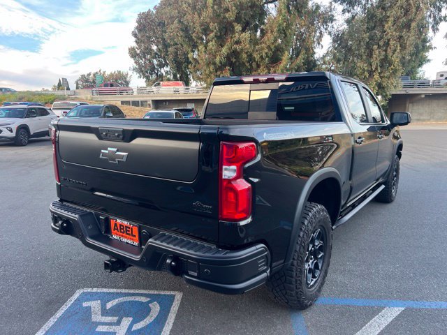 Used 2023 Chevrolet Silverado 1500 ZR2 w/ ZR2 Bison Edition AWD/4WD image 8