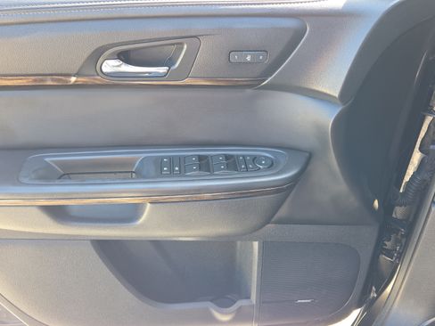 Used 2015 GMC Acadia Denali AWD/4WD image 27
