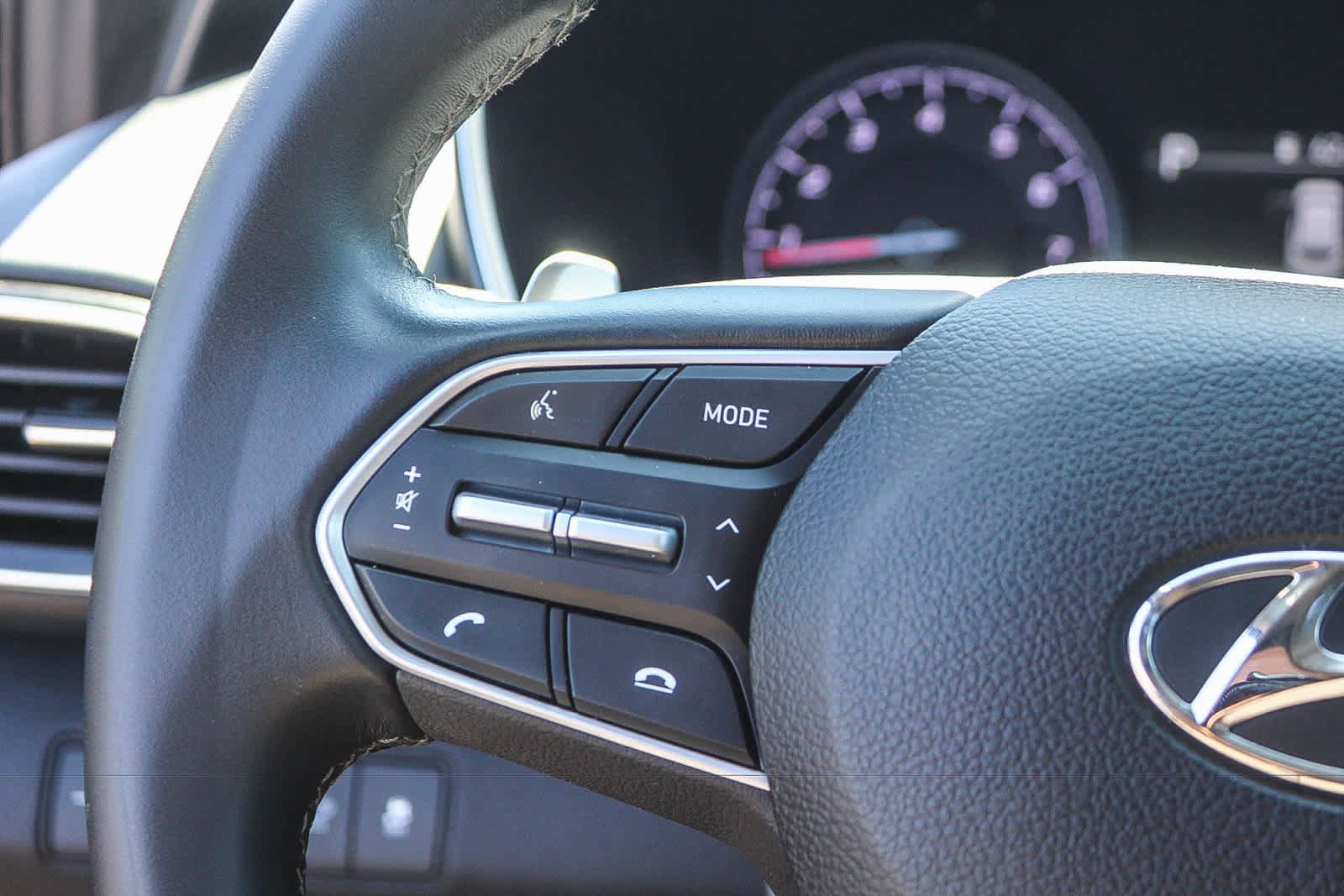 Certified 2023 Hyundai Santa Fe SEL FWD image 29
