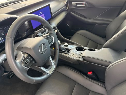 Certified 2026 Lexus IS 350 F Sport w/ Accessory Package Z1 RWD image 11