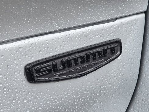 Used 2025 Jeep Grand Cherokee L Summit AWD/4WD image 27