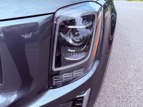 Used 2020 Kia Telluride EX AWD/4WD image 17