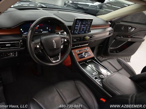 Used 2023 Lincoln Aviator Reserve w/ Equipment Group 201A image 12