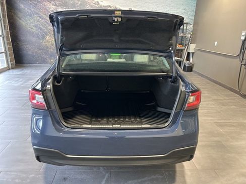 Used 2025 Subaru Legacy Premium image 32
