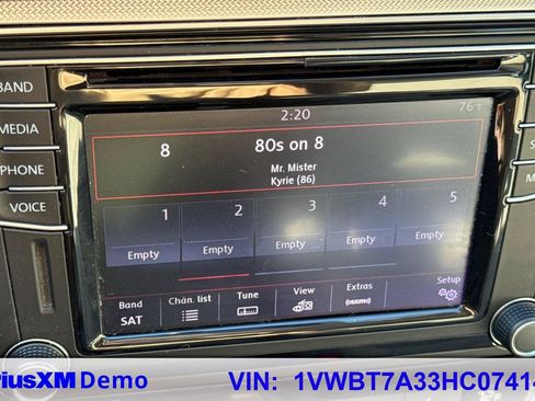 Used 2017 Volkswagen Passat 1.8T SE w/ SE Lighting Package image 34