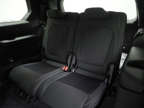 New 2026 Jeep Grand Cherokee L Laredo AWD/4WD image 18