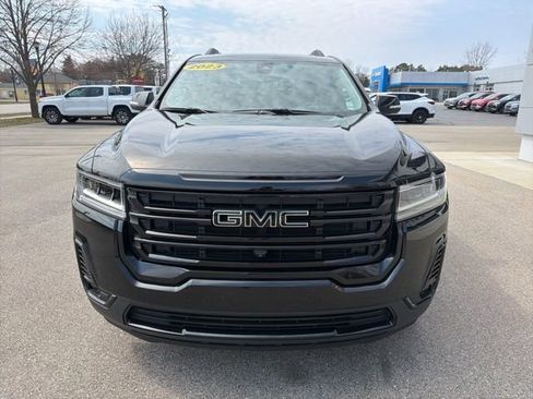 Used 2023 GMC Acadia SLT w/ Elevation Edition FWD image 8
