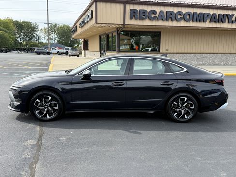 Used 2025 Hyundai Sonata SEL FWD image 5