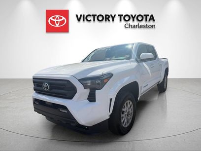 Used 2025 Toyota Tacoma SR5