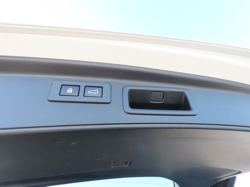 Used 2024 Subaru Forester Touring w/ POP Package 3 image 20