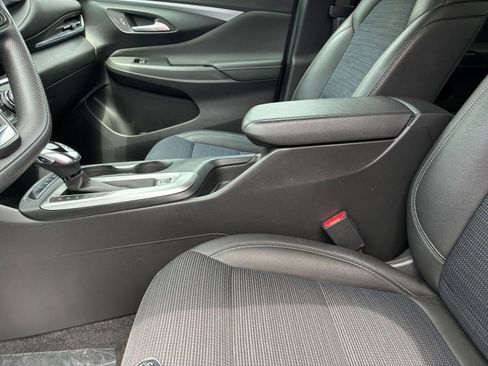 Used 2025 Buick Envista Sport Touring FWD image 39