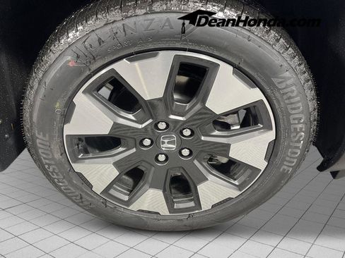 New 2026 Honda Pilot Elite image 9