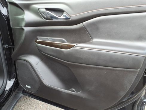 Certified 2023 GMC Acadia AT4 w/ Technology Package image 11