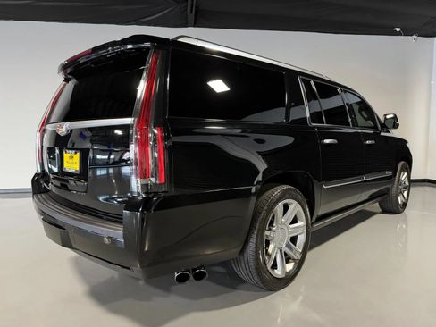 Used 2015 Cadillac Escalade ESV Premium AWD/4WD image 4