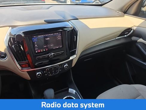 Used 2023 Chevrolet Traverse LS FWD image 9