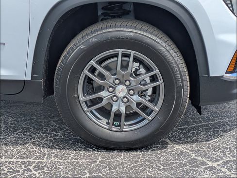 New 2026 GMC Acadia Elevation FWD image 12