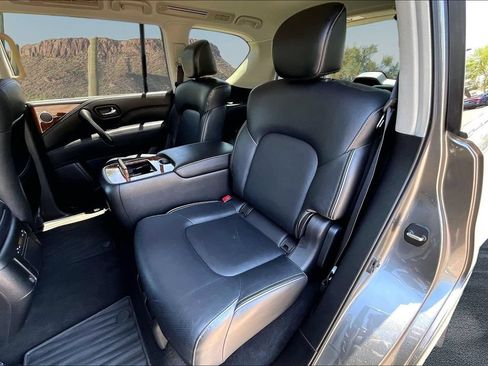 Used 2019 INFINITI QX80 Luxe w/ Proassist Package AWD/4WD image 26