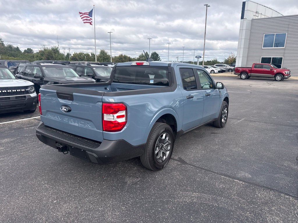 Used 2026 Ford Maverick XLT w/ Equipment Group 301A AWD/4WD image 3