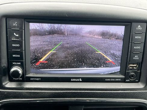 Used 2018 Dodge Grand Caravan GT image 27