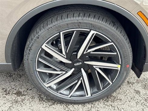 New 2025 Lincoln Aviator Reserve w/ Equipment Group 201A image 9